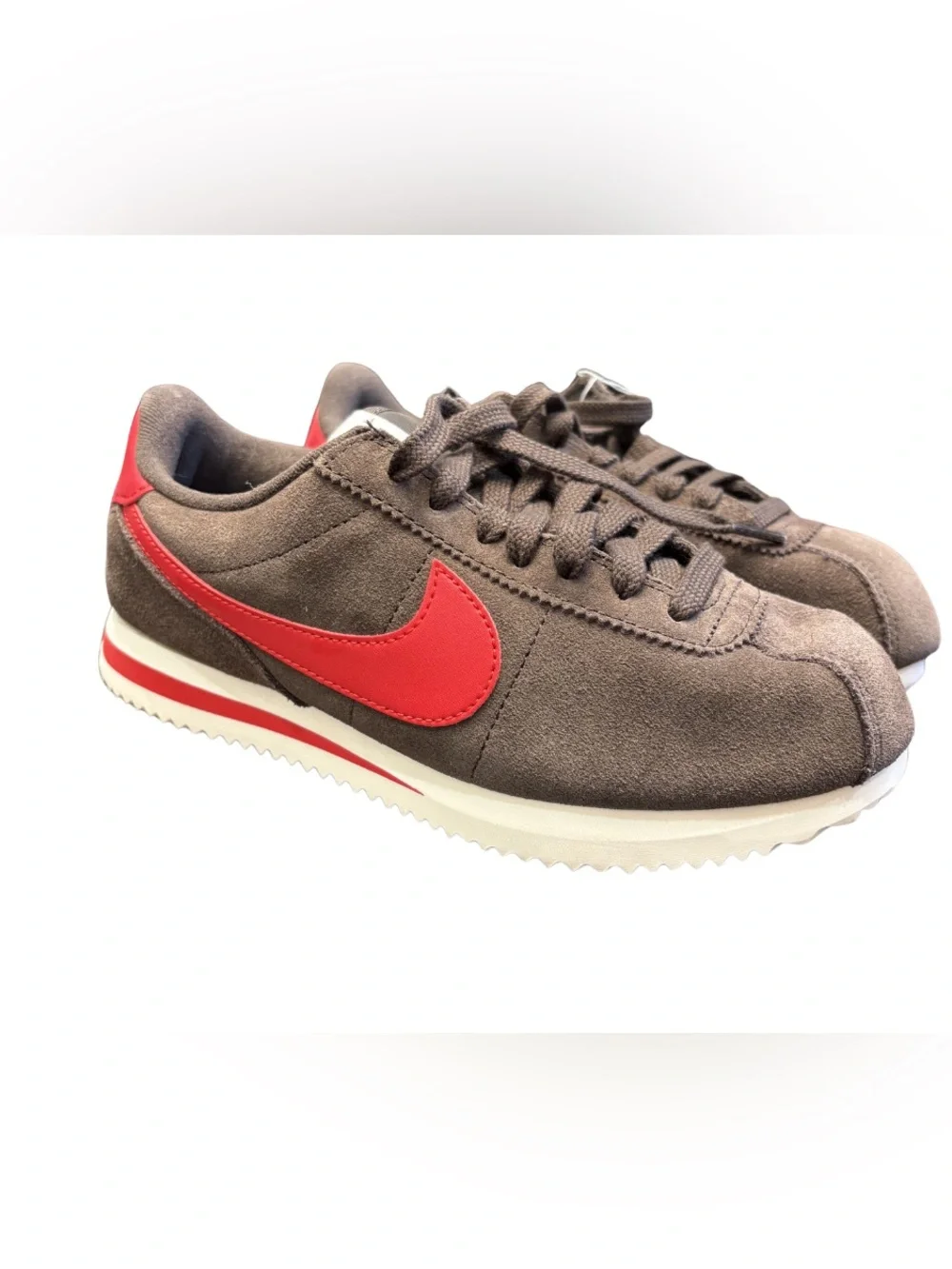 Nike Women’s Brown & Red Classic Low Profile Sneakers